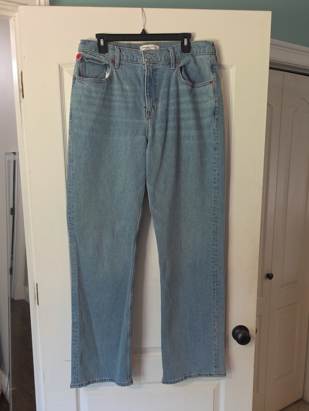 Abercrombie & Fitch 90s Relaxed Straight Jeans
